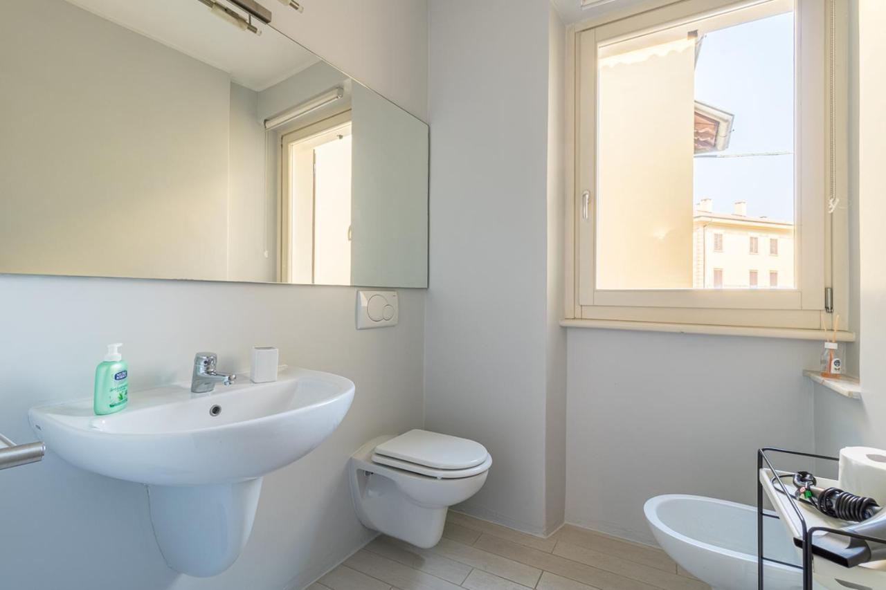 Apartment Delle Rose - Menaggio Zewnętrze zdjęcie